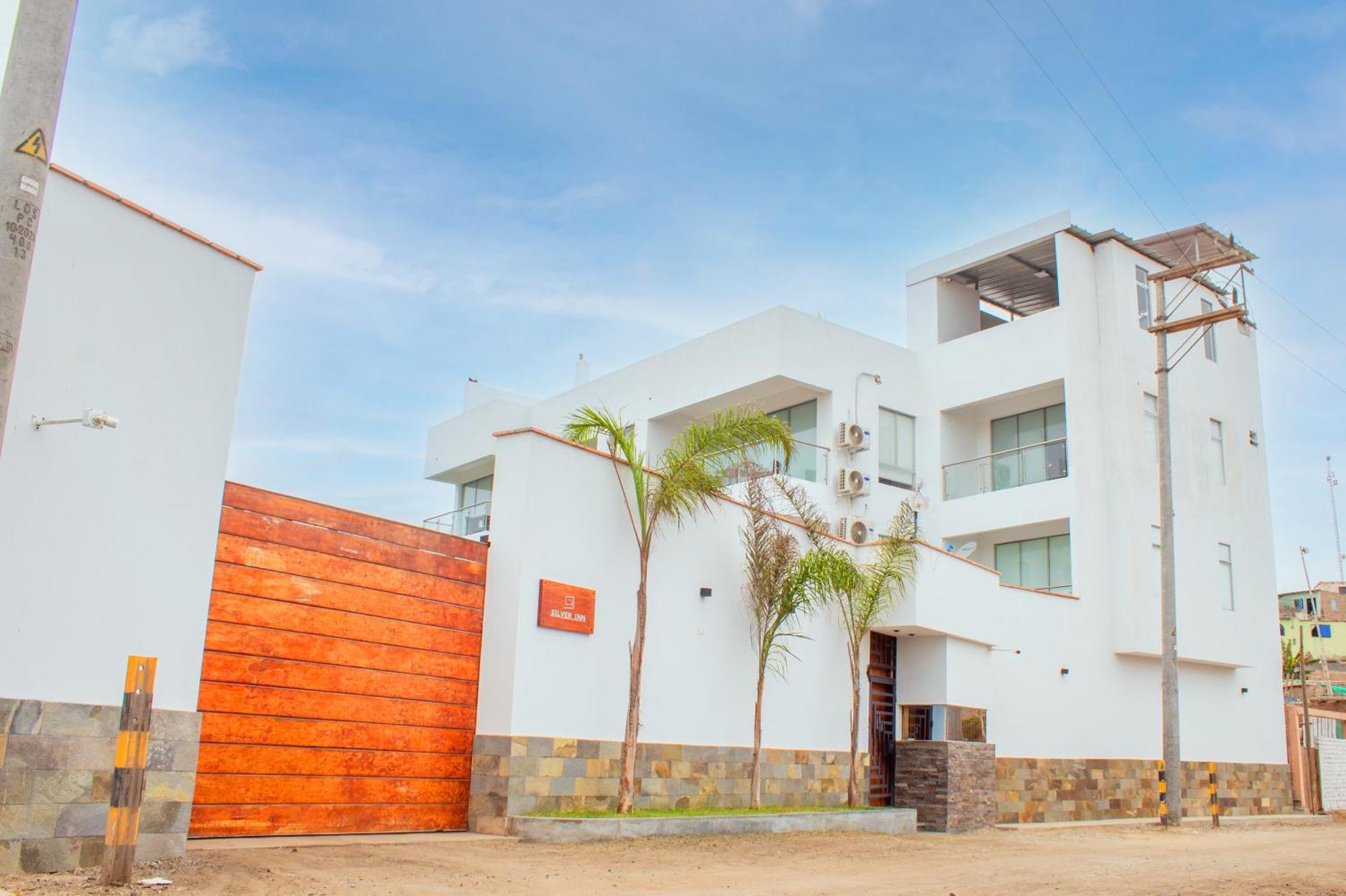 סרו אזול Silver Inn Hotel מראה חיצוני תמונה