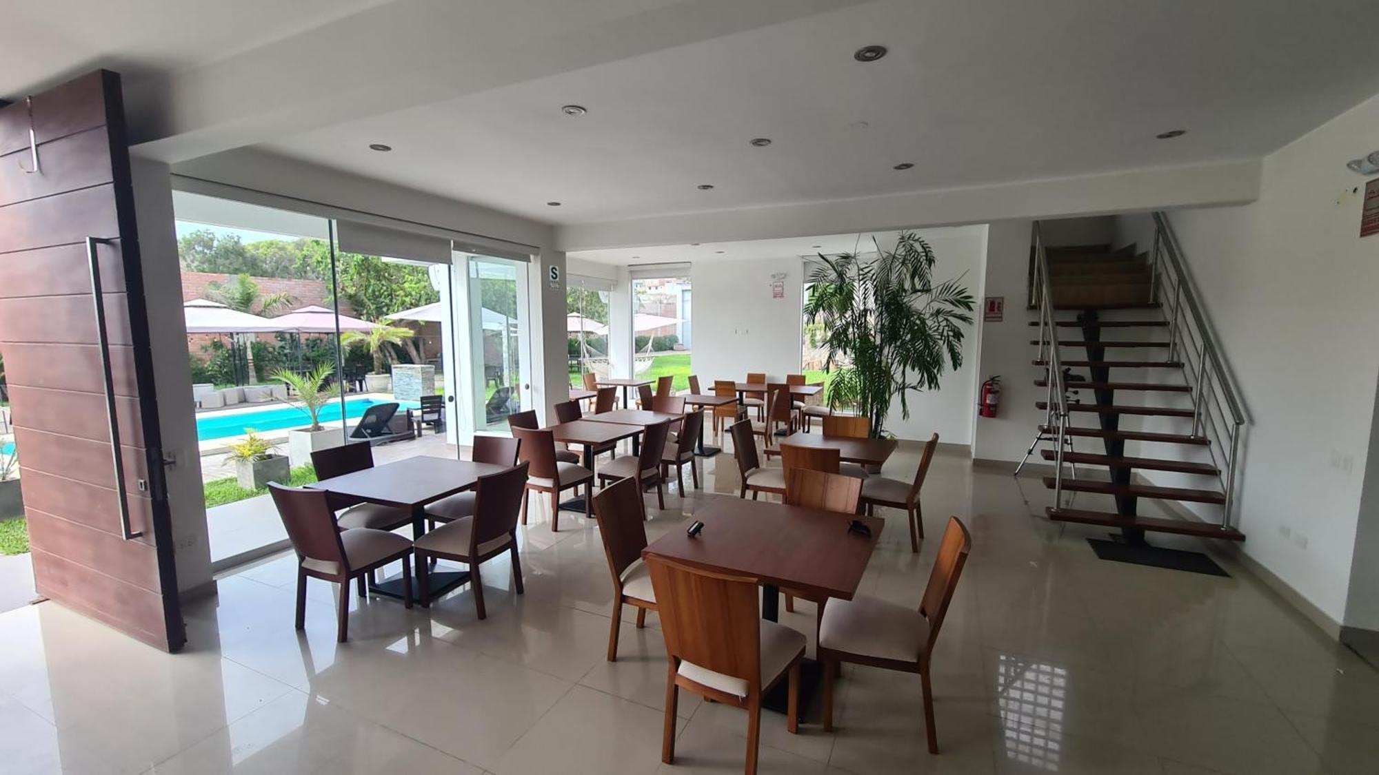 סרו אזול Silver Inn Hotel מראה חיצוני תמונה