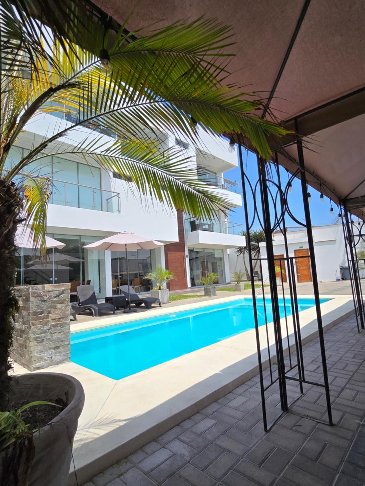 סרו אזול Silver Inn Hotel מראה חיצוני תמונה